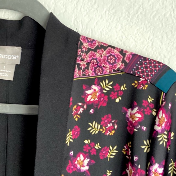 \Chico’s\• Silky Feel Kimono - Picture 6 of 14